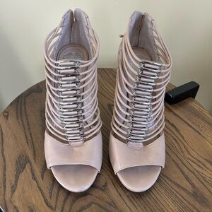 Vince Camuto Women's REESAE Dress Sandal Size 7 1/2